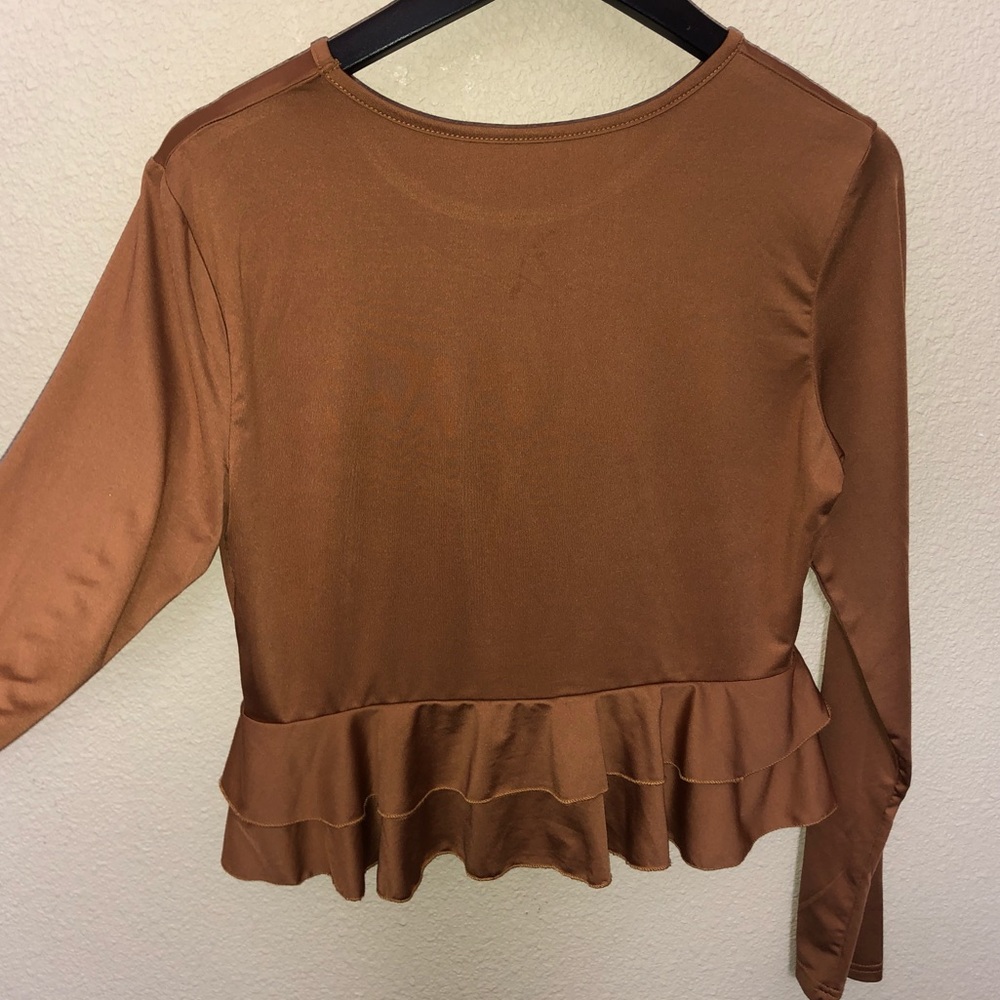 Plum top! - Picture 3 of 3